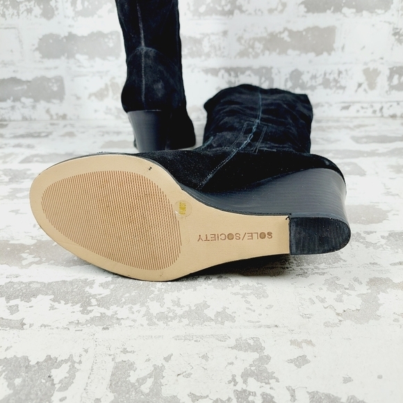 NEW Sole Society Deannah Black Suede Leather Slip On Wedge Heeled Boots I401 - Picture 8 of 12